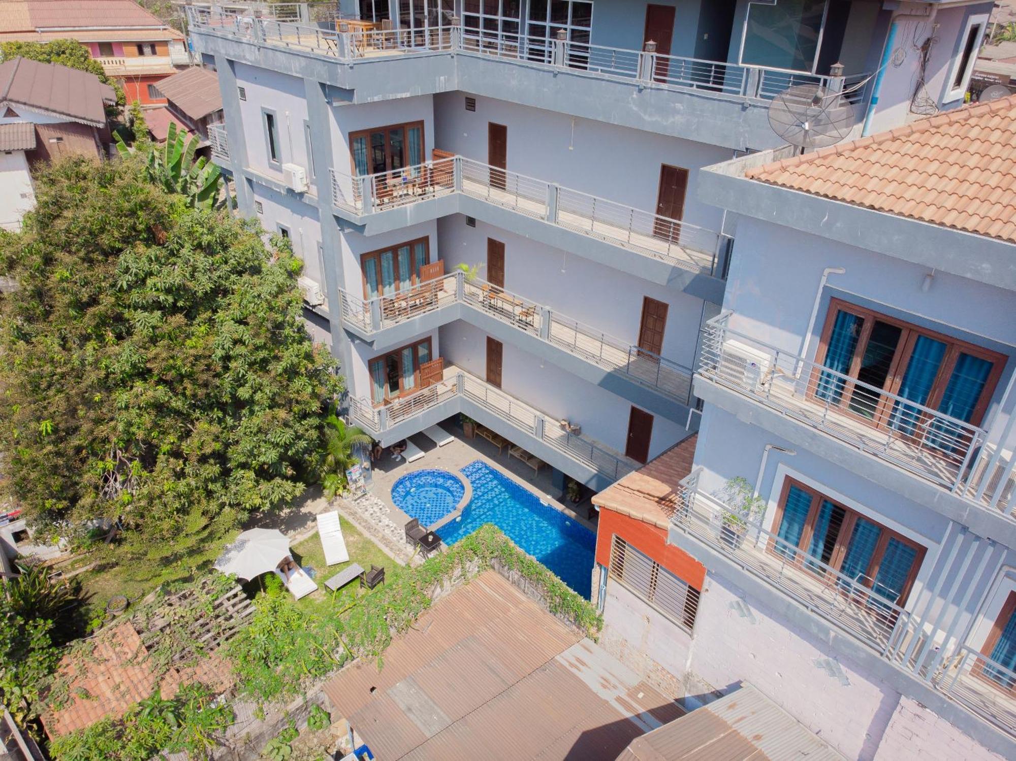 Faraway Suites Ванг-Виенг Экстерьер фото