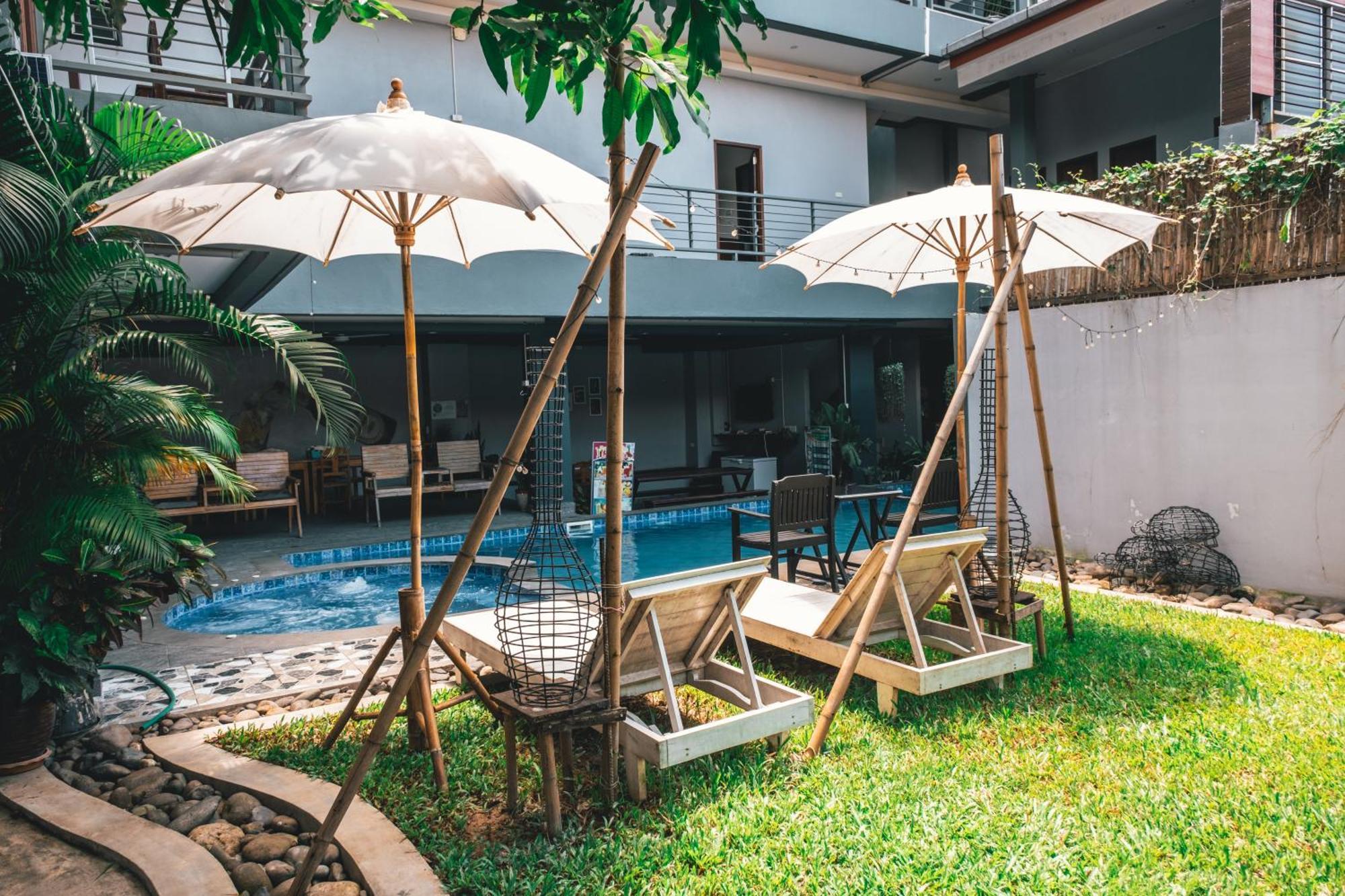 Faraway Suites Ванг-Виенг Экстерьер фото